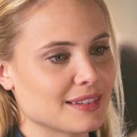 Leah Pipes Nagie