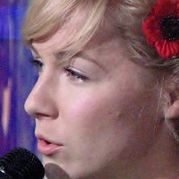 Lenna Kuurmaa Nagie