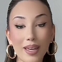 leonaankj Nagie