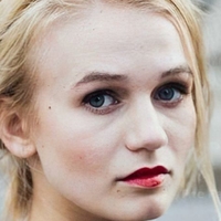 Leonie Wesselow Nagie