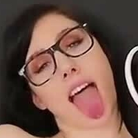 Leyna In U Nagie