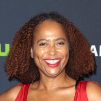 Lisa Nicole Carson Nagie