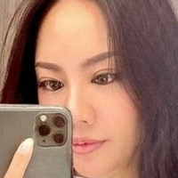 lisalunarre Nagie