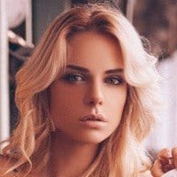 Liza Svistunova Nagie