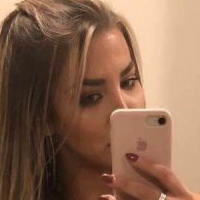Lizz Dahl Nagie