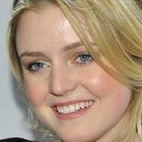 Lorraine Nicholson Nagie