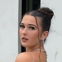 Lotti Aisha Greinwald Nagie