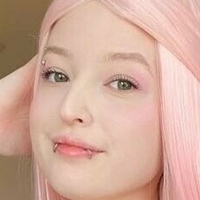 lovellyeli Nagie