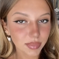 Lucy Alfonsi Varon Nagie