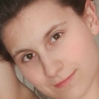 lucyschiller Nagie