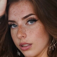 Lynn Goddess Nagie