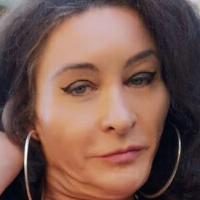 Mature Celine Nagie
