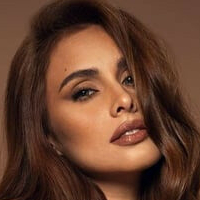 Max Collins Nagie