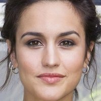 Megan Montaner Nagie