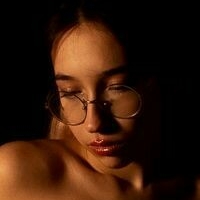 Memi_ Nagie