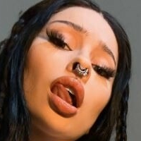Mikaylarez Nagie