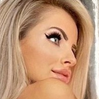Misschloewelsh Nagie