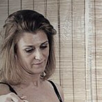 Mistress Dea Dhelia Nagie