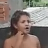 Mulheres Brigando Nagie