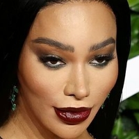 Munroe Bergdorf Nagie