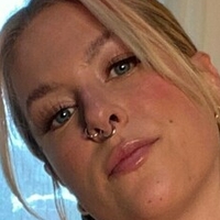 nakedgirloninternet Nagie