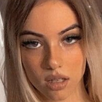 Natalia Pariish Nagie