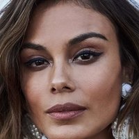 Nathalie Kelley Nagie