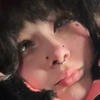 Neko Naomie Nagie