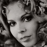 Nélida Lobato Nagie