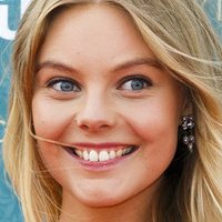Nell Hudson Nagie