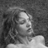 Nika Khromova Nagie