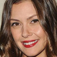Olga Fonda Nagie
