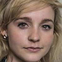 Olivia Vinall Nagie