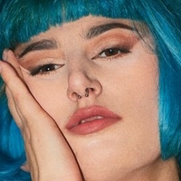 oliviarty Nagie