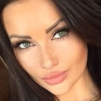 Patrycja Long Nagie