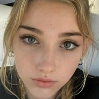 Phoebe_Owns_U Nagie