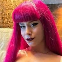 pinkcharlotte Nagie