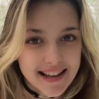 Poliloli Nagie