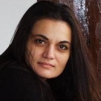 Radita Rosu Nagie