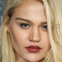 Rebecca Szulc Nagie