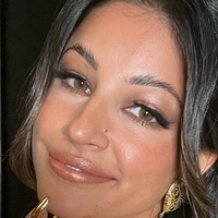 Richa Moorjani Nagie