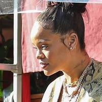 Rihanna Nagie