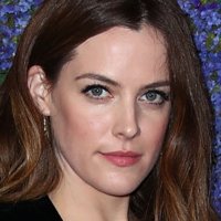 Riley Keough Nagie