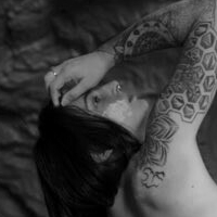 Risky.Raven Nagie
