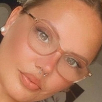 Roxanne Collacott Nagie