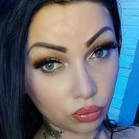 Ruby Deluxe Nagie