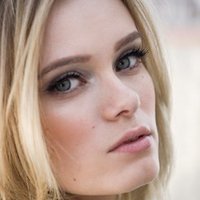 Sara Paxton Nagie