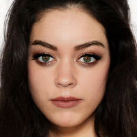 Sarah Hyland Fake Nagie