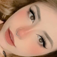 Saturno Uwur Nagie