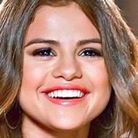 Selena Lori Nagie